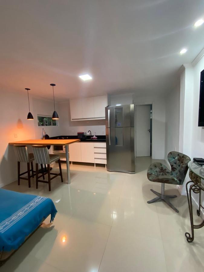 Casa Tranquila 500 Metros Da Praia Do Campeche Флоріанополіс Екстер'єр фото